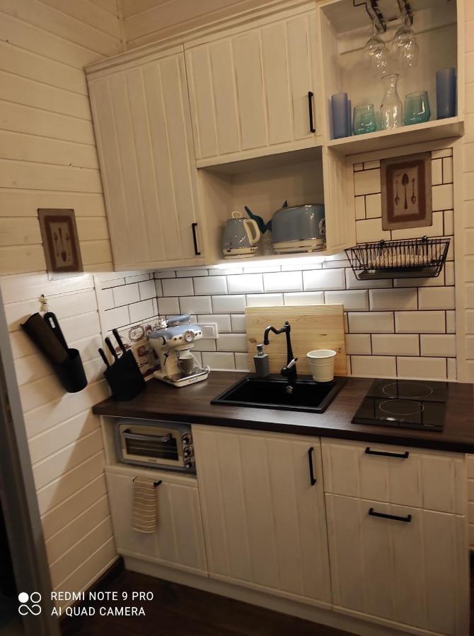 Feliz Apartman Gyula Exterior photo